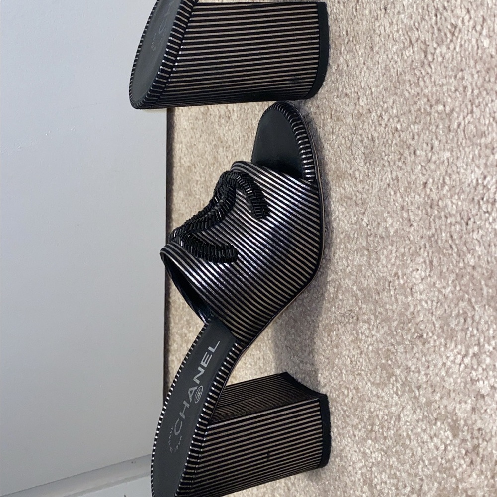 COPY - The most comfortable Chanel shoes I own!!